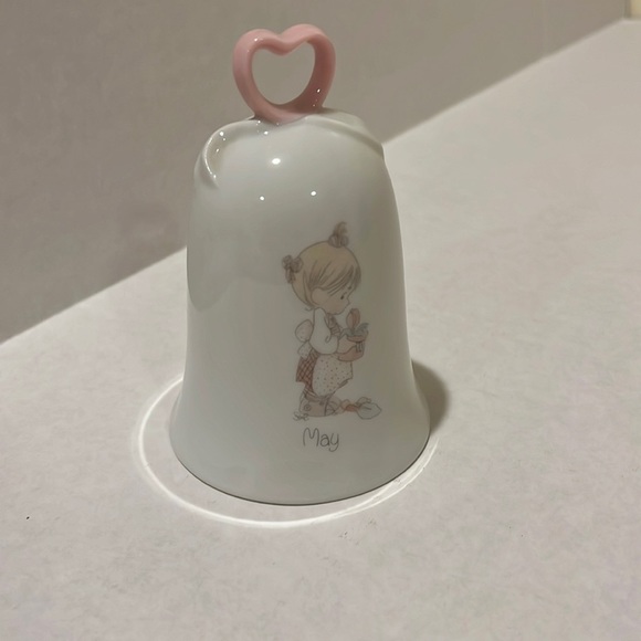 Precious Moments May Bell - Picture 1 of 4